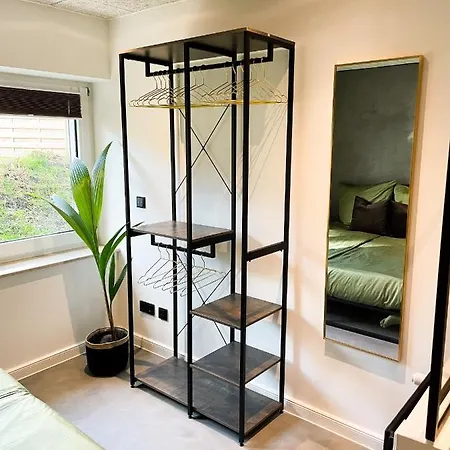 Апартаменты Ny Style Entire W/private Cozy Terrace *