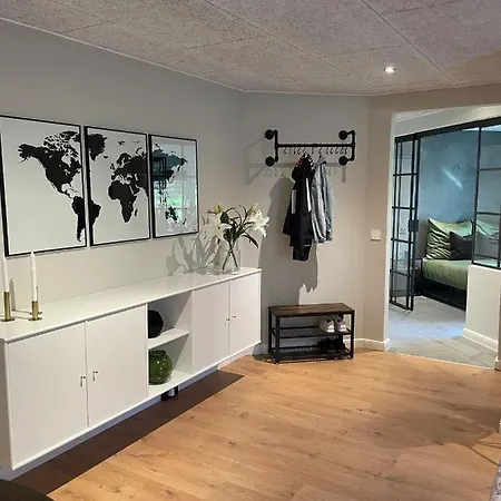 Ny Style Entire W/private Cozy Terrace Harreslev