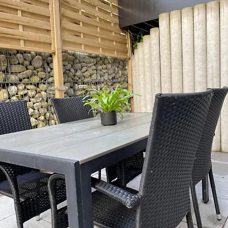 Ny Style Entire W/private Cozy Terrace * Харрисле